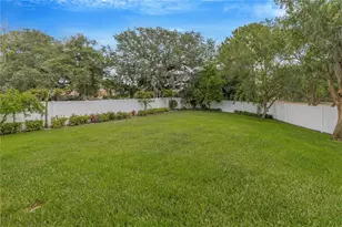727 Hidden Lake Dr, Tarpon Springs, FL 34689 - Photo 44