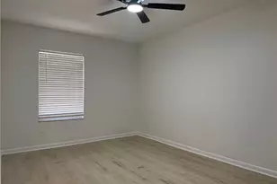5440 S MacDill Ave, Tampa, FL 33611 - Photo 12