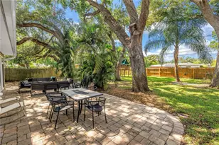 10819 Seminole Dr N, Saint Petersburg, FL 33708 - Photo 82