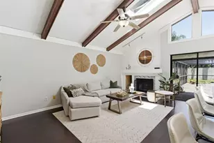 4221 Water Oaks Ln, Tampa, FL 33618 - Photo 24