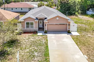 5065 67th Way N, Saint Petersburg, FL 33709 - Photo 4