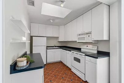 2805 S Manhattan Avenue, Tampa, FL 33629 - Photo 18