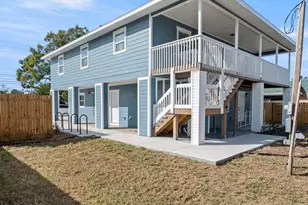 3101 16th St N, Saint Petersburg, FL 33704 - Photo 2