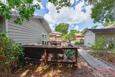413 W North Bay Street, Tampa, FL 33603 - Photo 36