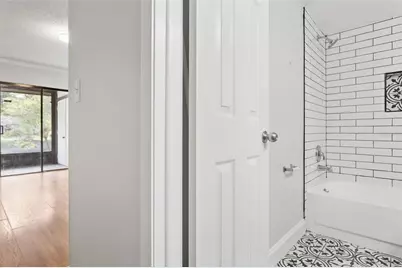 10307 Councils Way, Tampa, FL 33617 - Photo 36