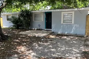 5906 S 81st St, Tampa, FL 33619 - Photo 2