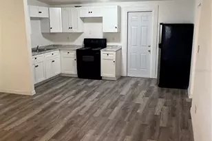 5906 S 81st St, Tampa, FL 33619 - Photo 6