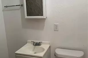 5906 S 81st St, Tampa, FL 33619 - Photo 16