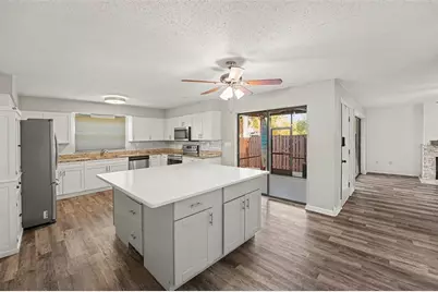 14521 Catalina Circle, Seminole, FL 33776 - Photo 4