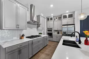 5313 Del Coronado Dr, Apollo Beach, FL 33572 - Photo 16