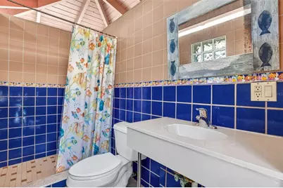 831 Mandalay Avenue, Clearwater Beach, FL 33767 - Photo 32