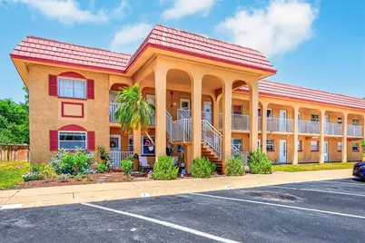 1300 S Hercules Avenue #1, Clearwater, FL 33764 - Photo 2