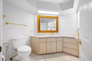 11 Country Club Dr, Largo, FL 33771 - Photo 32