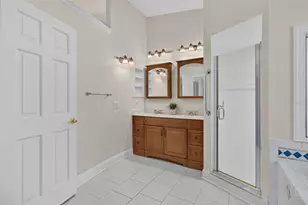2135 Vance Ave, Palm Harbor, FL 34683 - Photo 14