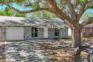 7310 Ivory Terrace, New Port Richey, FL 34655 - Photo 2