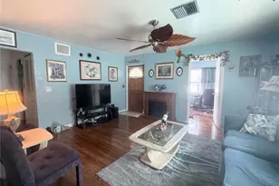 1428 38th Ave N, Saint Petersburg, FL 33704 - Photo 6