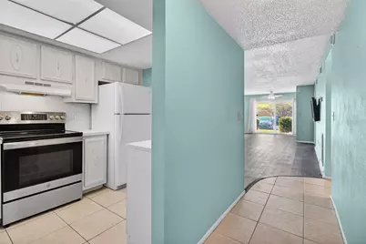 801 83rd Avenue N #118, Saint Petersburg, FL 33702 - Photo 14