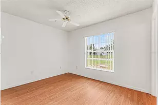 2022 Lance Ct, Dover, FL 33527 - Photo 14