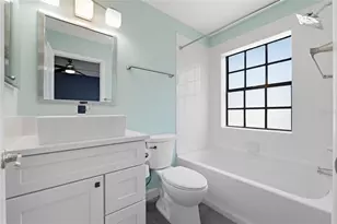 1070 Sanabel Ct NE, Saint Petersburg, FL 33702 - Photo 26