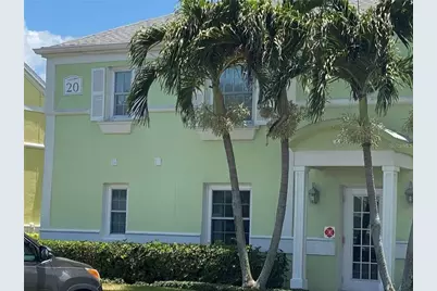 5110 Coquina Key Drive SE #C furnished, Saint Petersburg, FL 33705 - Photo 2