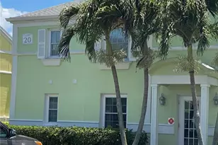 5110 Coquina Key Dr SE, Saint Petersburg, FL 33705 - Photo 2