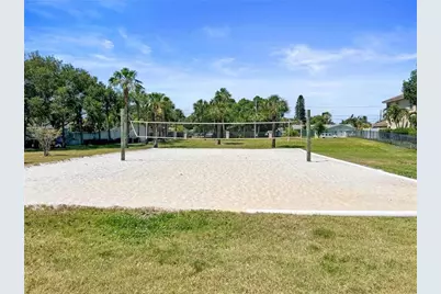 5110 Coquina Key Drive SE #C furnished, Saint Petersburg, FL 33705 - Photo 38