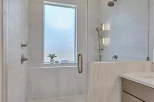 3109 Queen St N, Saint Petersburg, FL 33713 - Photo 30