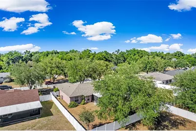 127 Winston Manor Circle, Seffner, FL 33584 - Photo 34