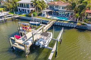 725 Brightwaters Blvd NE, Saint Petersburg, FL 33704 - Photo 36