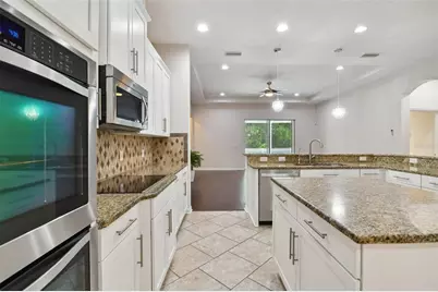 27806 Autumn Breeze Circle, Wesley Chapel, FL 33544 - Photo 18