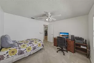 1737 Shady Leaf Dr, Valrico, FL 33596 - Photo 38