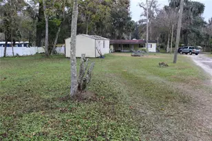 2399 NW 34th Pl, Lake Panasoffkee, FL 33538 - Photo 2