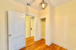 1215 E Mohawk Ave, Tampa, FL 33604 - Photo 8