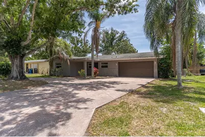 1447 Fairmont Street, Clearwater, FL 33755 - Photo 2