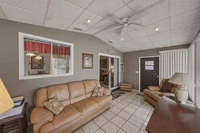 35921 Tanda Circle, Zephyrhills, FL 33541 - Photo 20