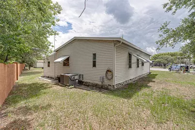 35921 Tanda Circle, Zephyrhills, FL 33541 - Photo 40