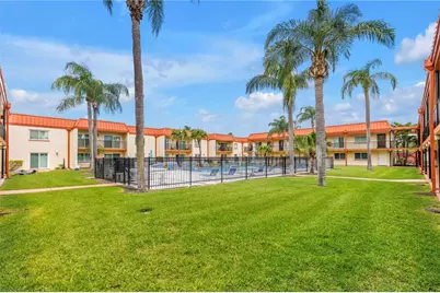 10375 Paradise Boulevard #51, Treasure Island, FL 33706 - Photo 40