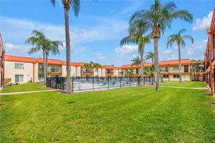 10375 Paradise Blvd, Treasure Island, FL 33706 - Photo 40