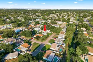 5648 33rd Ave N, Saint Petersburg, FL 33710 - Photo 2