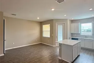 11357 Cay Spruce Wy, San Antonio, FL 33576 - Photo 6