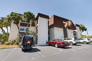 6370 1st St N, Saint Petersburg, FL 33702 - Photo 36