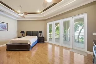 [Address not provided], Tampa, FL 33612 - Photo 38