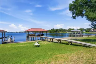12006 Waterside Ct, Tampa, FL 33612 - Photo 60