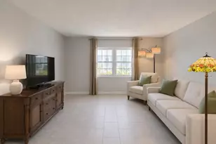 1706 Belleair Forest Dr, Belleair, FL 33756 - Photo 2