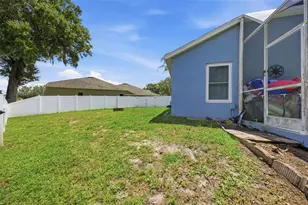 25540 Risen Star Dr, Wesley Chapel, FL 33544 - Photo 38