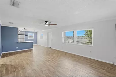 4050 4th Street N #229, Saint Petersburg, FL 33703 - Photo 2