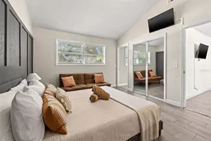 1830 30th Ln SW, Largo, FL 33774 - Photo 16