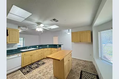 21606 Rosewood Court, Lutz, FL 33549 - Photo 6