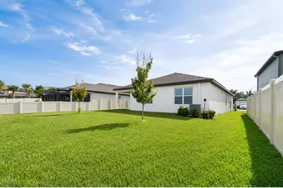 3830 Capri Coast Drive, Plant City, FL 33565 - Photo 8