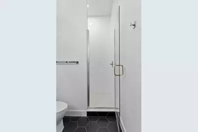 430 Gilman Place N, Saint Petersburg, FL 33716 - Photo 22